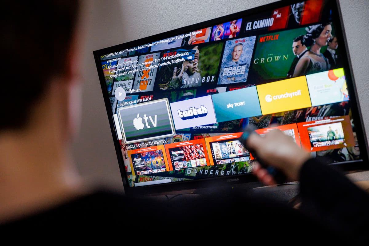 IPTV Abonnement-Vergleich: Polen vs. weltweite Optionen