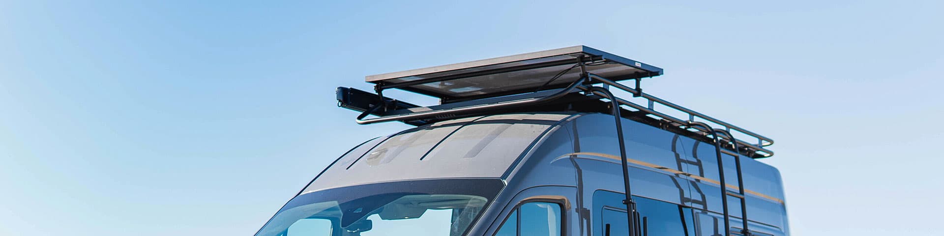 Fahrräder sicher transportieren mit CRUZ Dachträgern von Rackmag